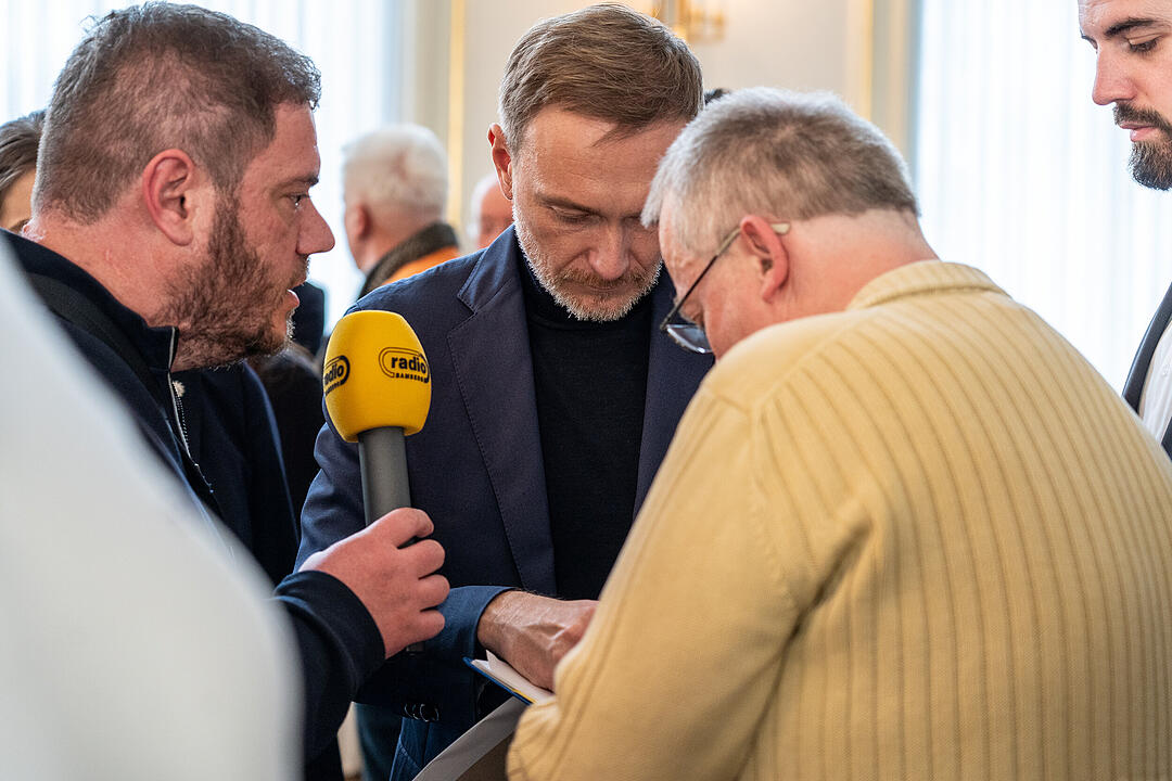 Der Spitzenkandidat der Liberalen gab sich bürgernah.