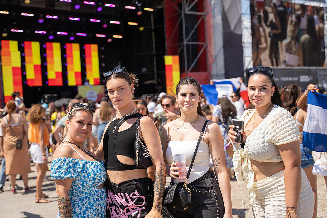 Mit vielen internationalen und nationalen Live-Acts!