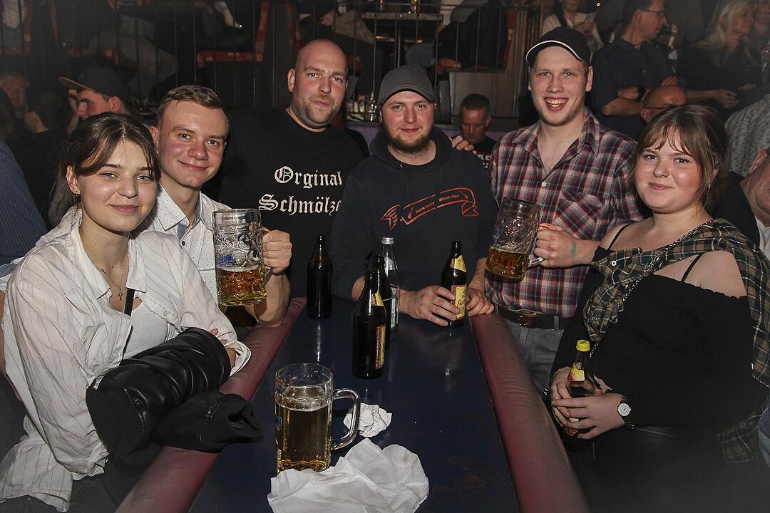 Klasse Party-Stimmung  am ersten Weihnachtsfeiertag