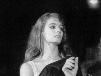 In den 60er Jahren ging die deutsche Tänzerin Karin von Aroldingen nach New York und wurde dort als Primaballerina berühmt. Archivbild: Goettert/dpa