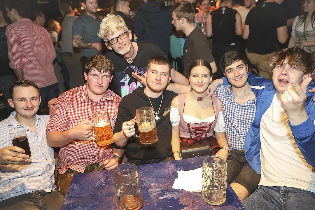 Osterparty 2024