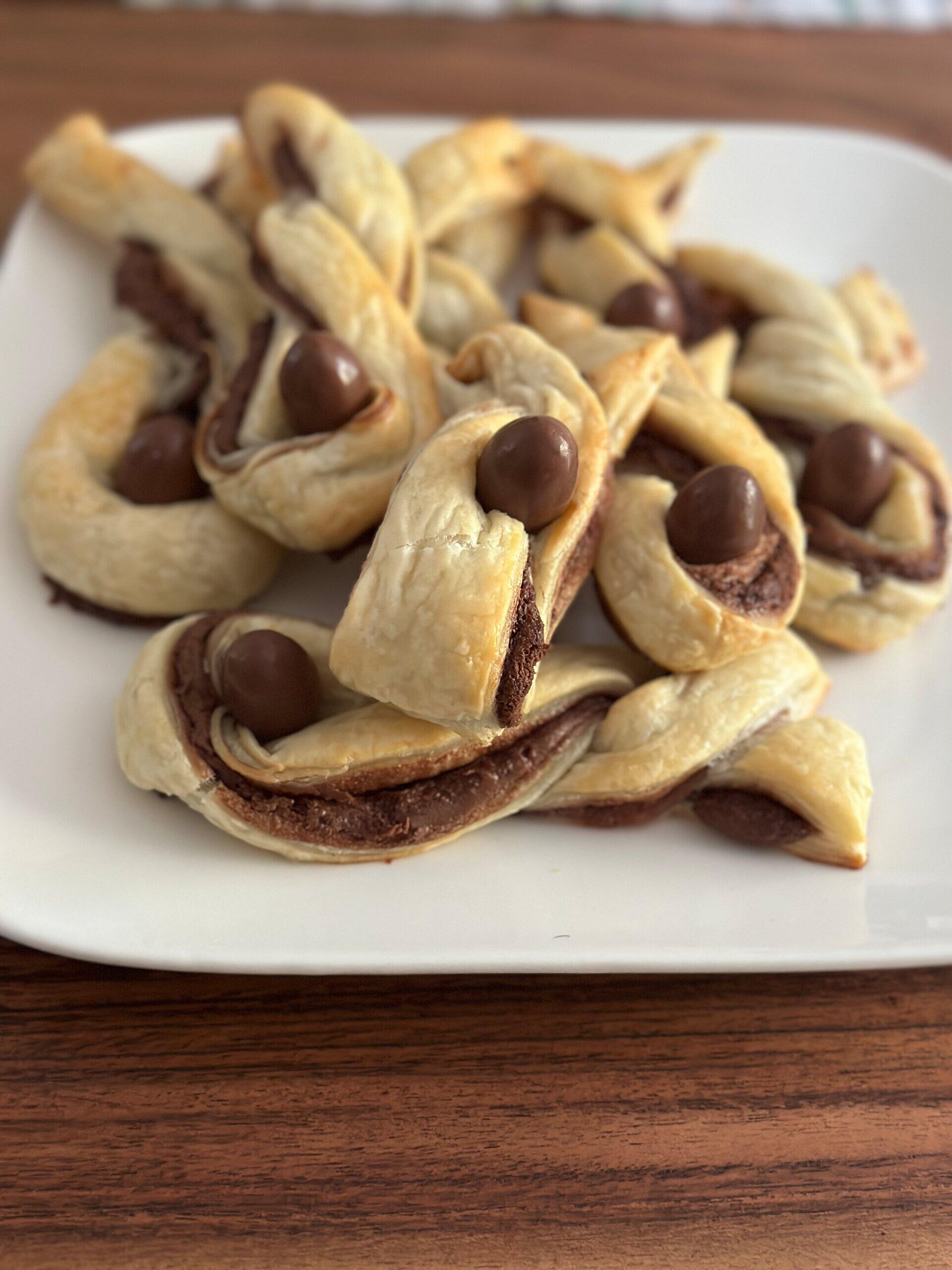 Rezept: Blätterteig-Hasen mit Nutella und Schokobons