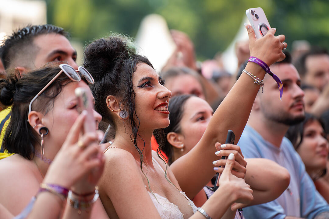 Mit vielen internationalen und nationalen Live-Acts!