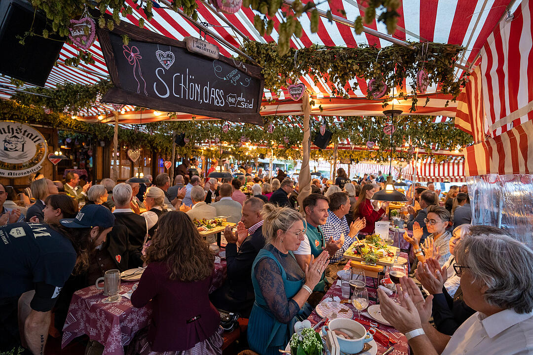 Nürnberger Altstadtfest feiert Pre-Opening mit Prominenz: Wir haben die Bilder