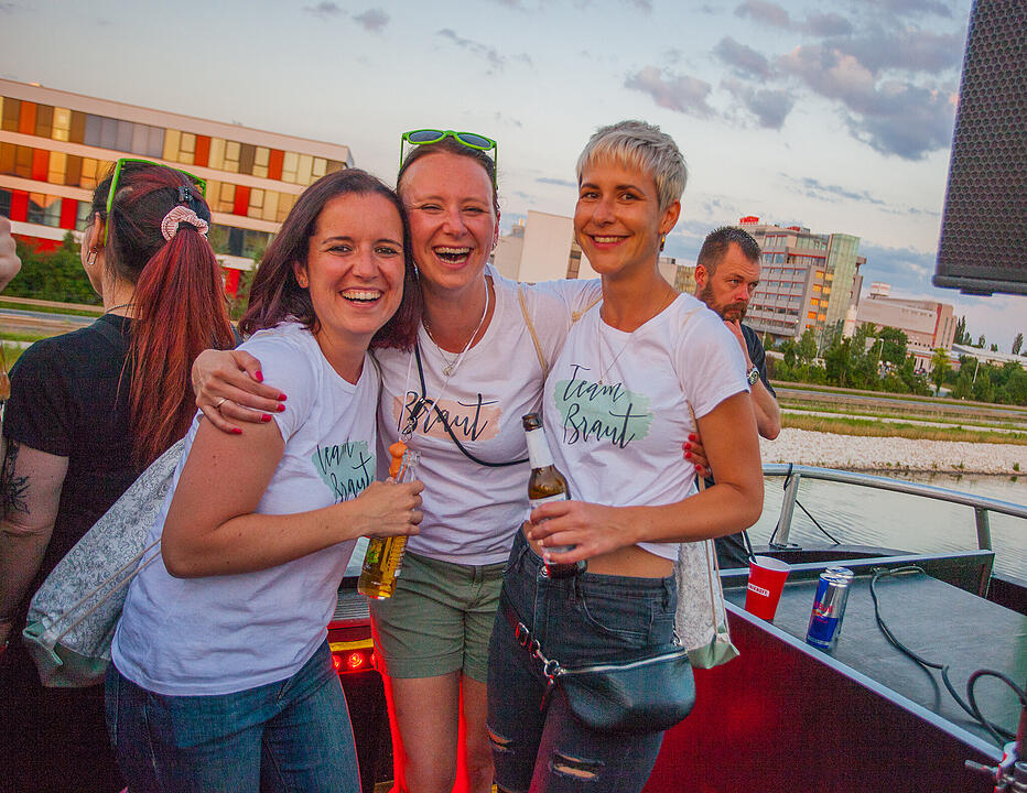 Bayern 3 Partyschiff in Fürth