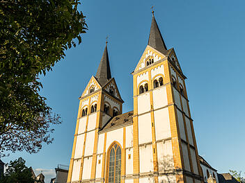 Die über 900 Jahre alte Florinskirche ist ein herausragendes Beispiel romanischer Baukunst am Mittelrhein.