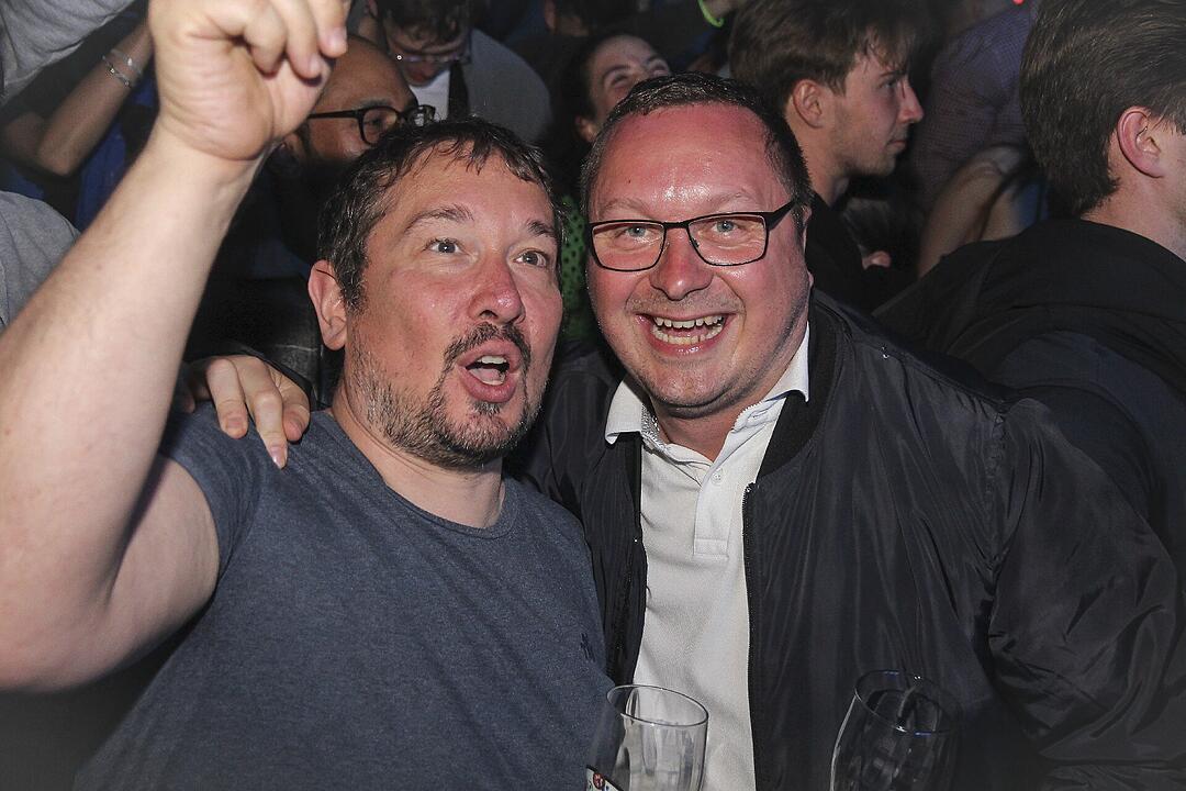 Opening Party mit Ballermann-Größe Peter Wackel