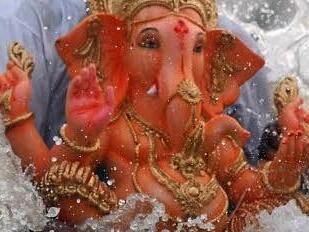 Symbolbild: EPA/DIVYAKANT SOLANKI