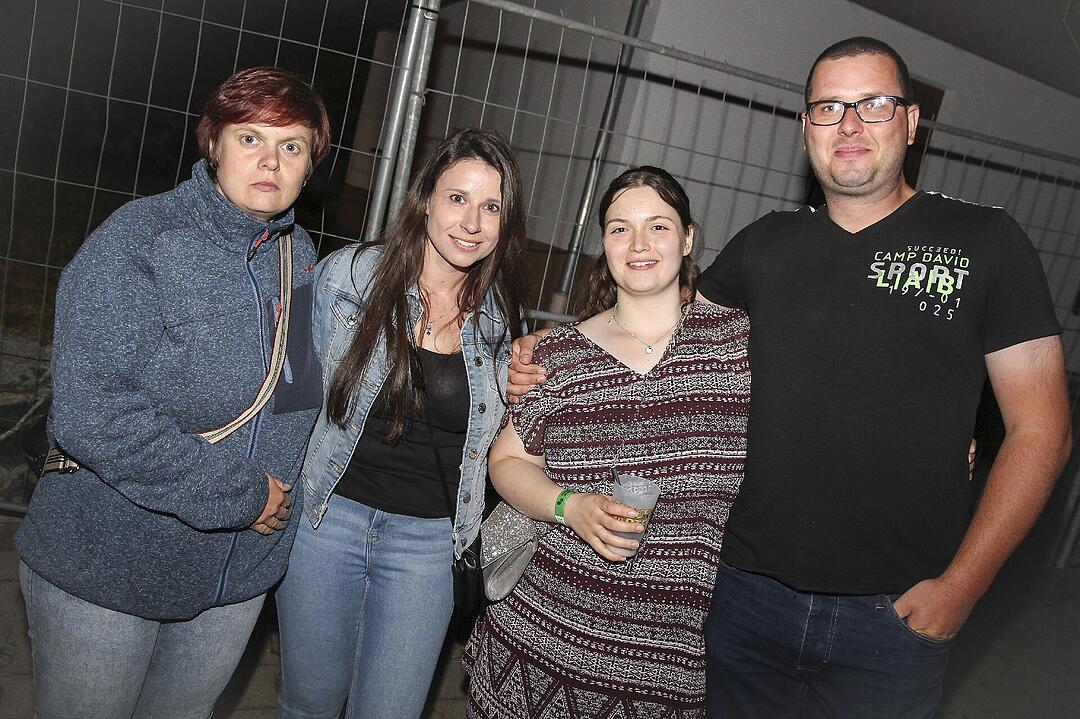 Party am Feuerwehrhaus mit DJ Timmy D.