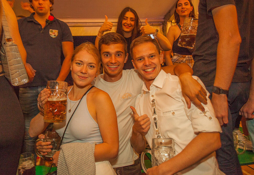 Ausgelassene Stimmung mit rocKing und Tasty 7.
