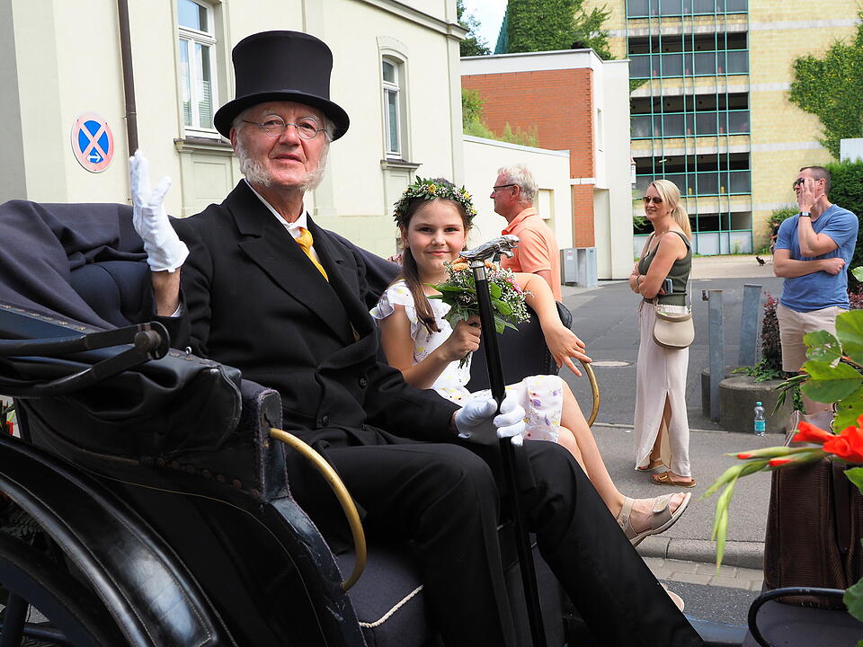 Großer historischer Festzug durch Bad Kissingen!
