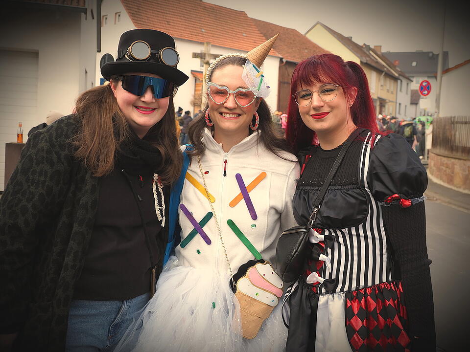 Faschingsumzug 2025 in Thulba - Wir haben die schönsten Fotos!