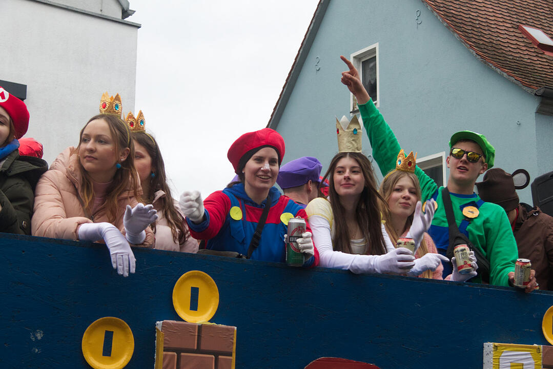 Faschingsumzug und After-Zug-Party
