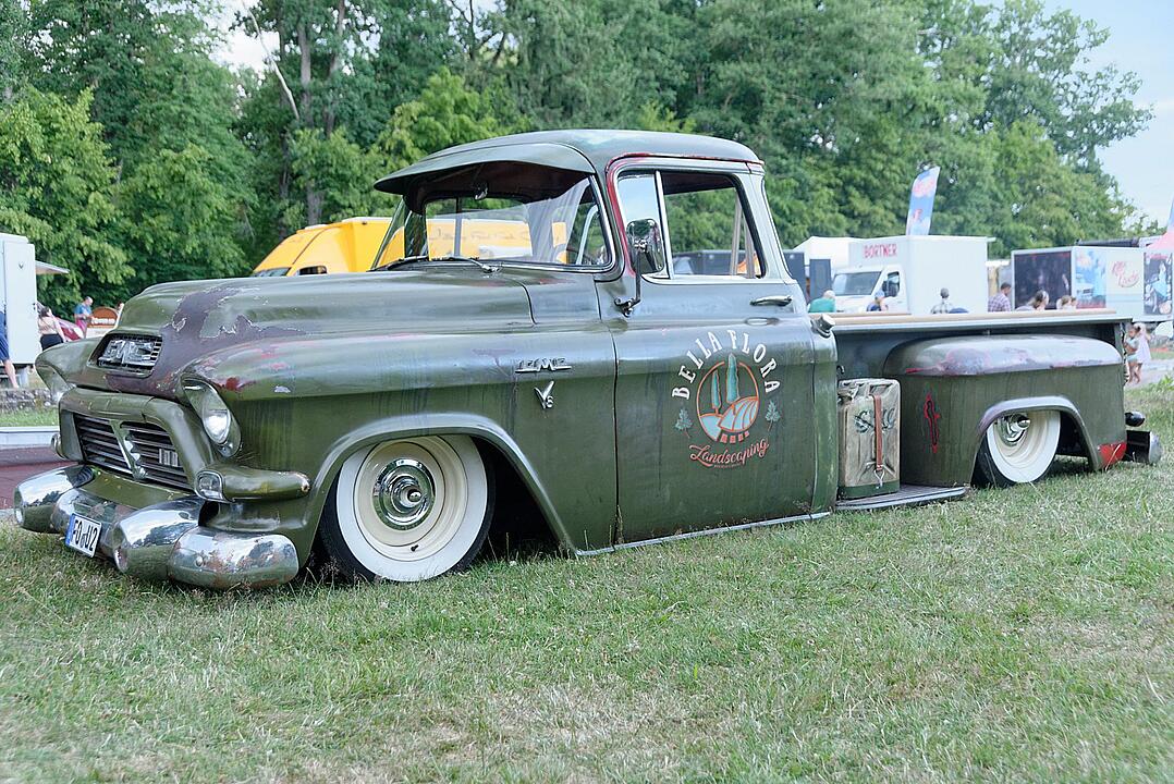 Oldtimerfans kamen voll auf ihre Kosten!