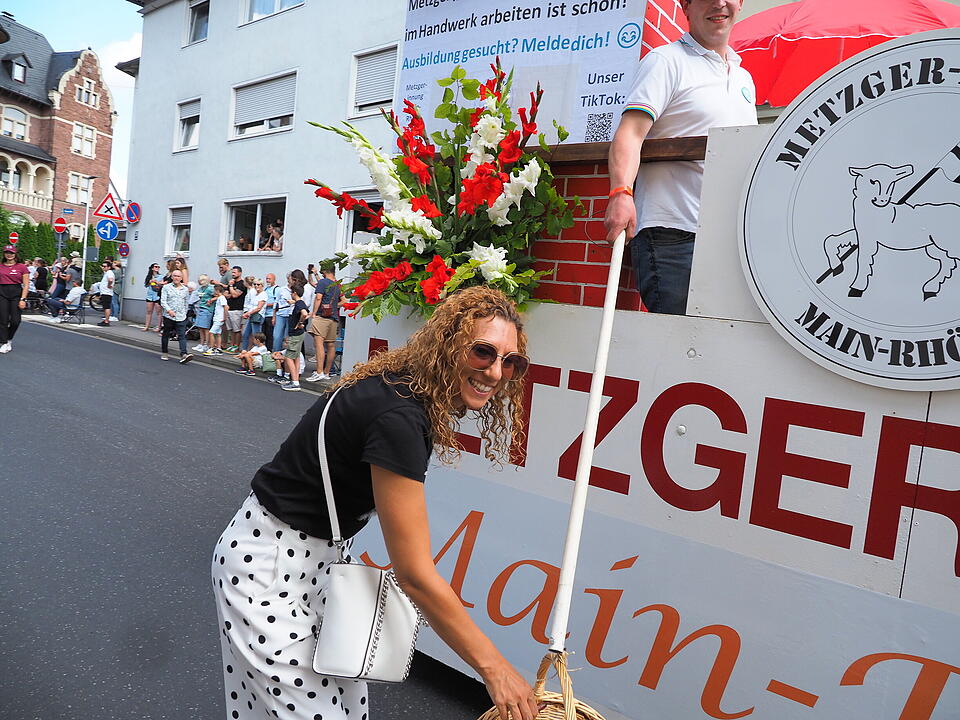 Großer historischer Festzug durch Bad Kissingen!