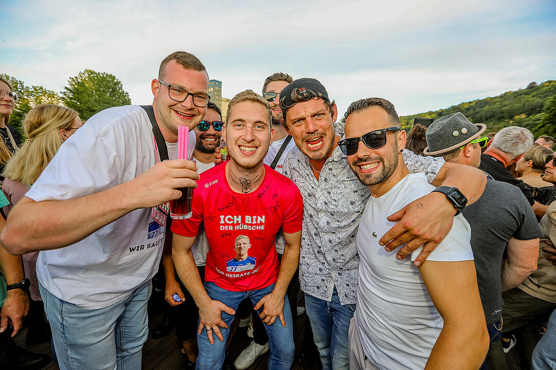 Auf drei Decks wurde richtig gefeiert!