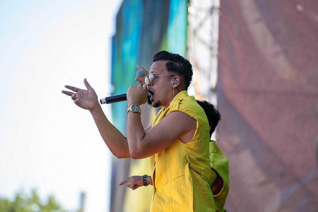 Mit vielen internationalen und nationalen Live-Acts!