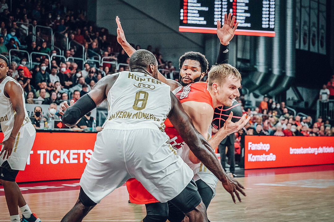 Impressionen vom Pokalachtelfinale