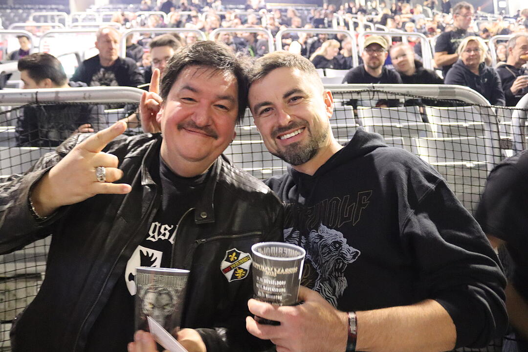 Powerwolf hat die Arena wahrlich zum Kochen gebracht!