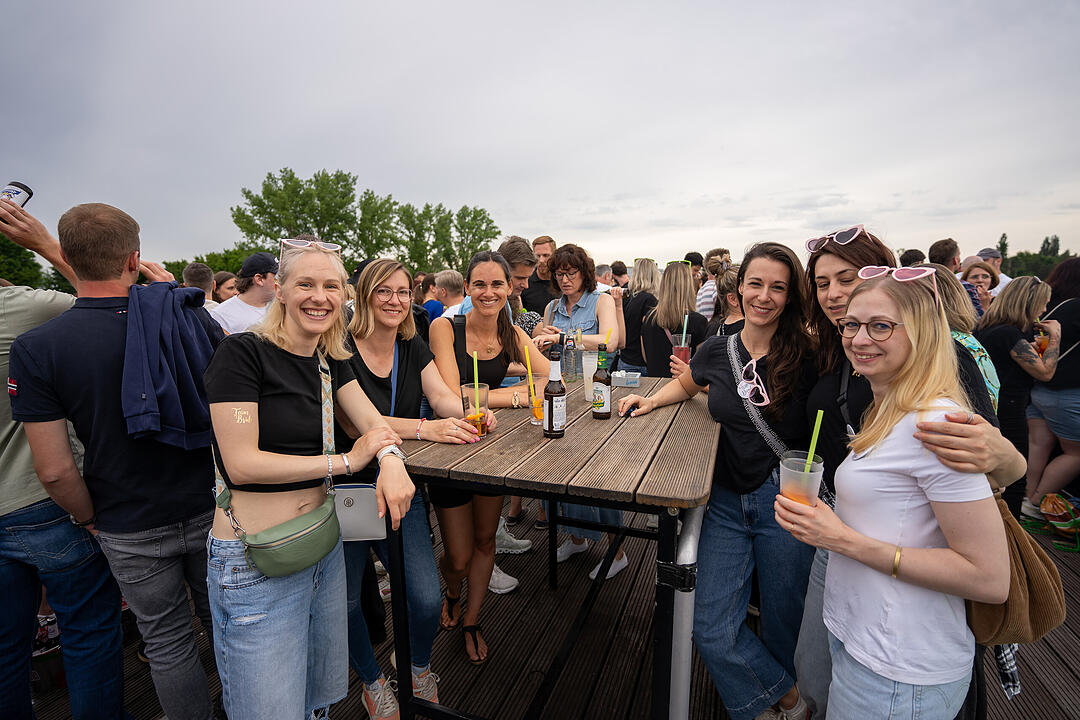 Auf drei Decks wurde richtig gefeiert!