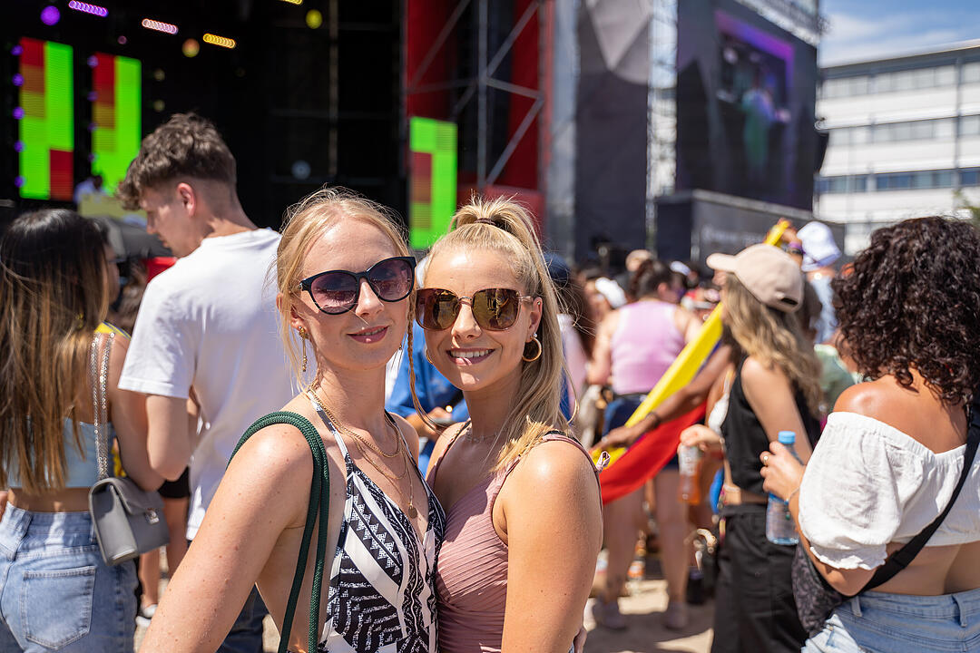 Mit vielen internationalen und nationalen Live-Acts!