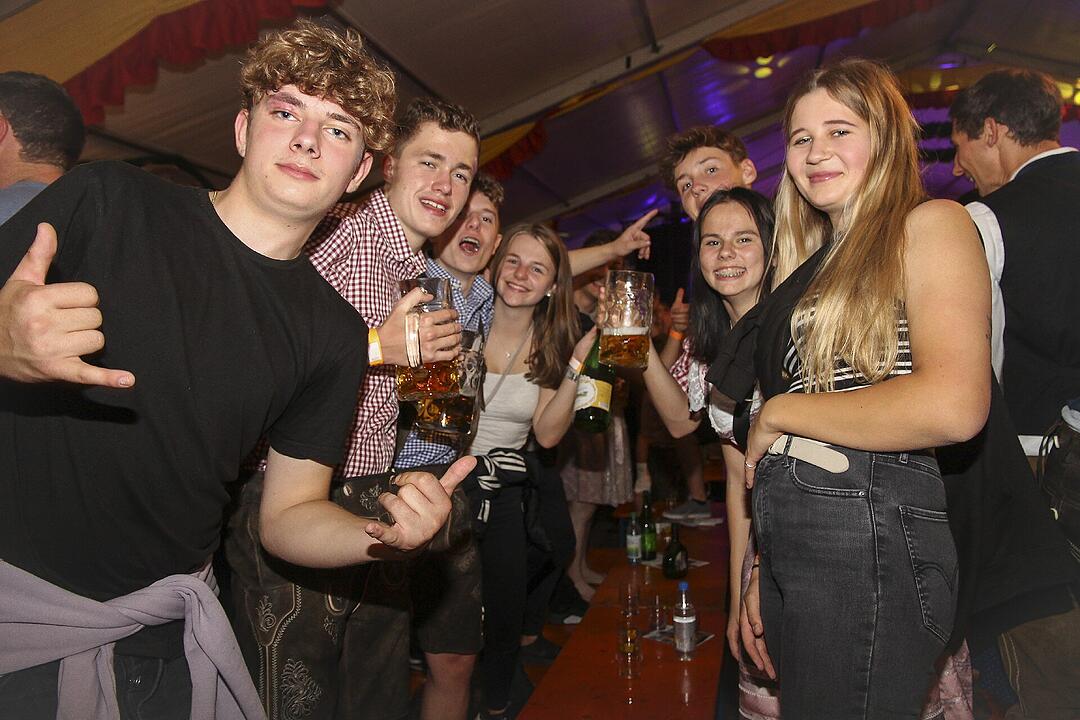 Impressionen von der erstklassigen Stimmung!