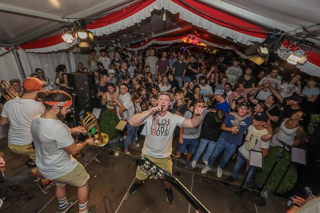 Endlich wieder Partystimmung im Sandgebiet