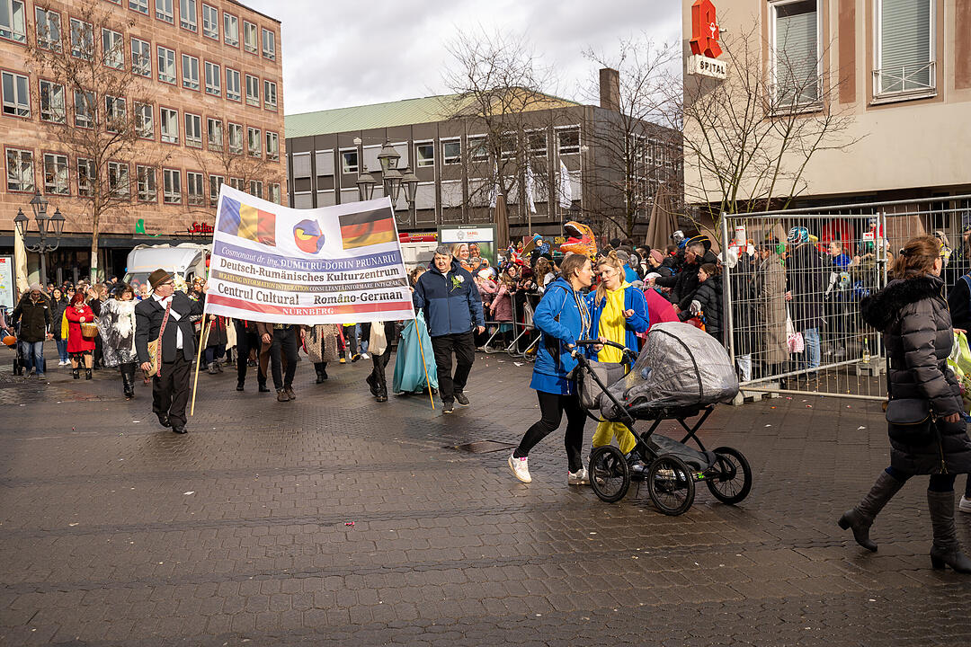 Der traditionelle Umzug zog ca. 70.000 Faschingsfreunde an.