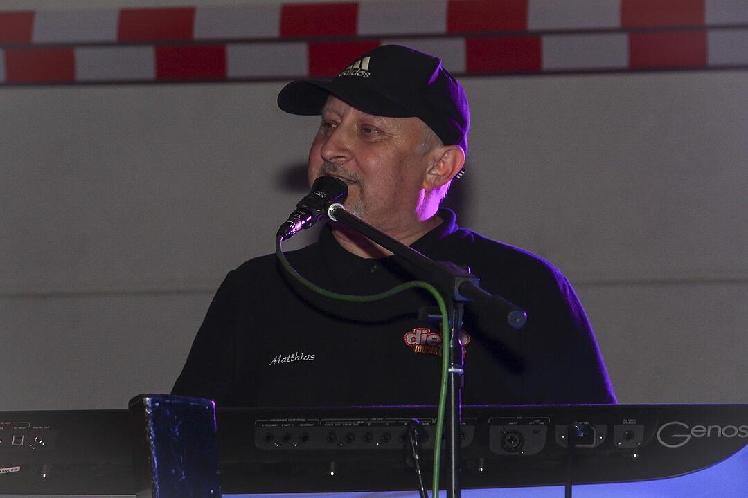 Es spielte die Partyband "Musik die3".