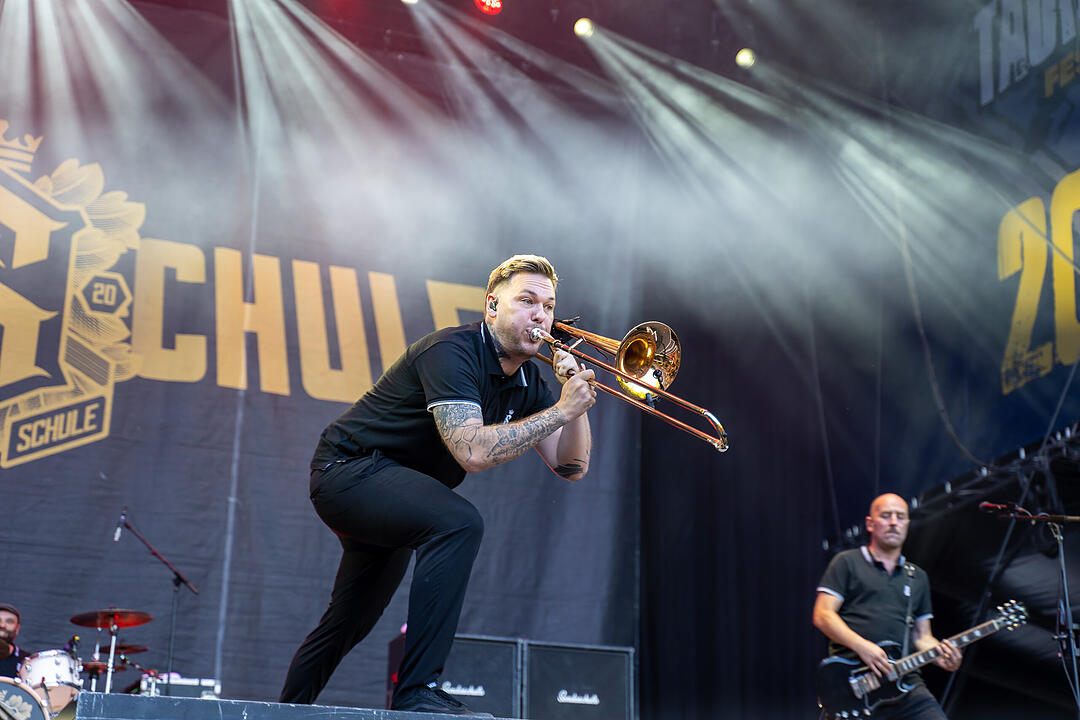 RISE AGAINST, NINA CHUBA, SONDASCHULE, BOSSE u.v.m.