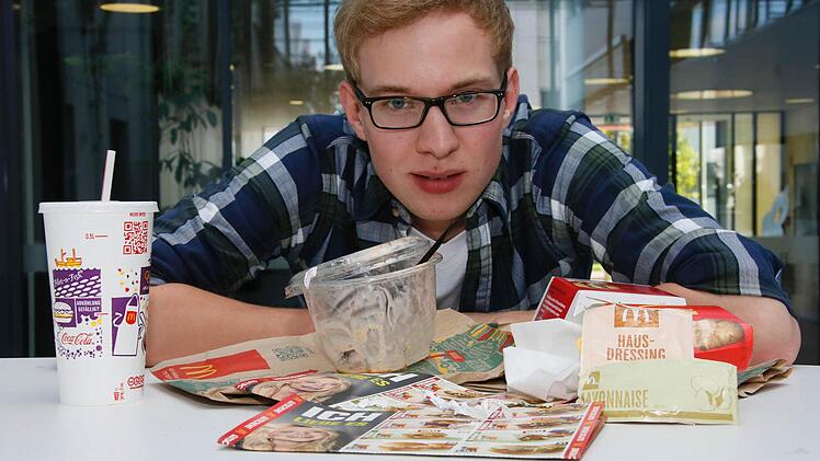 Das Mc Donald's-Essen bringt es auf 867 Kalorien. Das Getränk ist ebenfalls nicht eingerechnet. Foto: Matthias Hoch