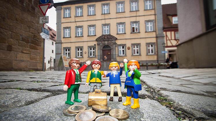 Haßfurt hat noch das nötige Kleingeld, sogar viel mehr als Kleingeld, um seine Aufgaben zu stemmen. Der Stadtrat verabschiedete am Montagabend den Haushalt für 2014. Dabei geht es um Millionen.
