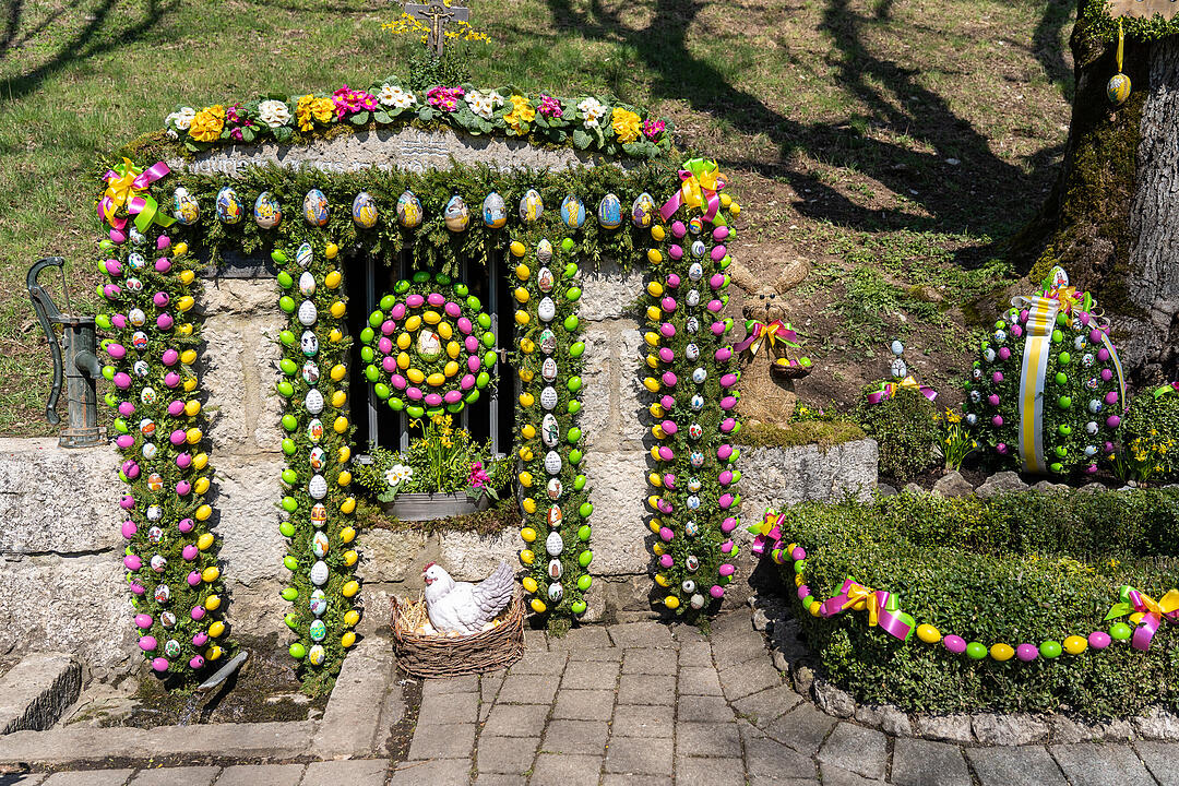Osterbrunnen Tiefenpölz