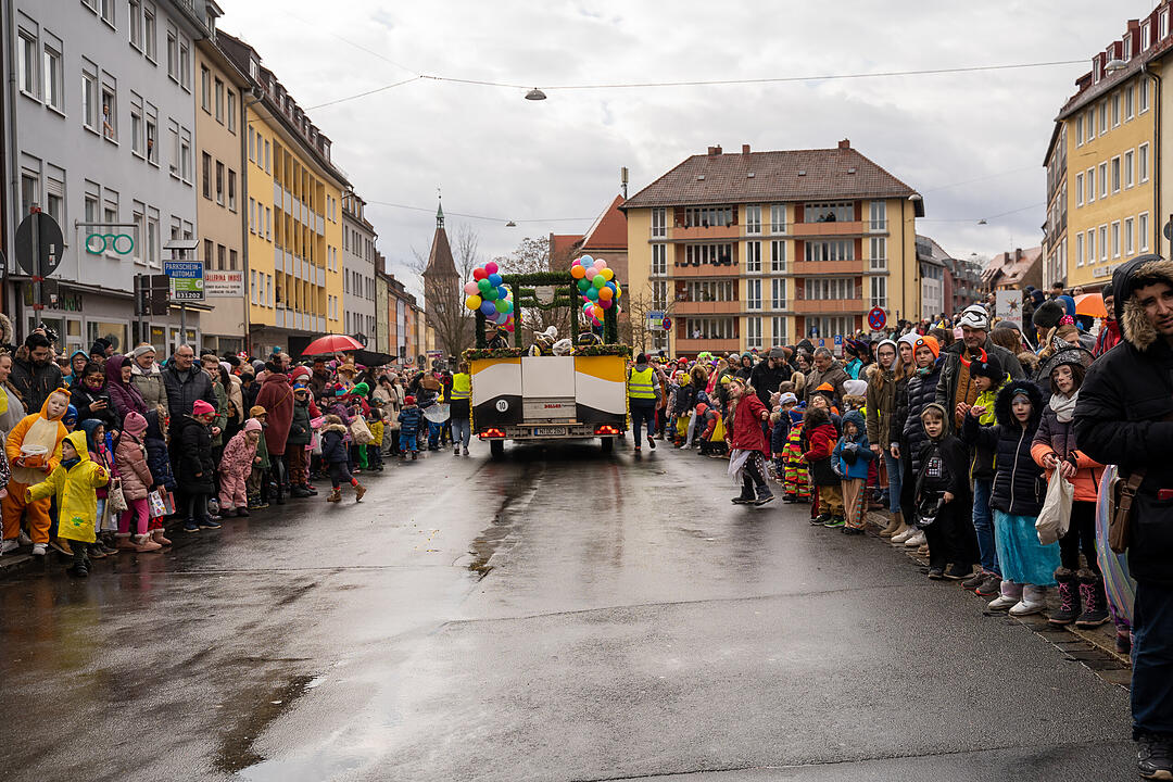 Der traditionelle Umzug zog ca. 70.000 Faschingsfreunde an.