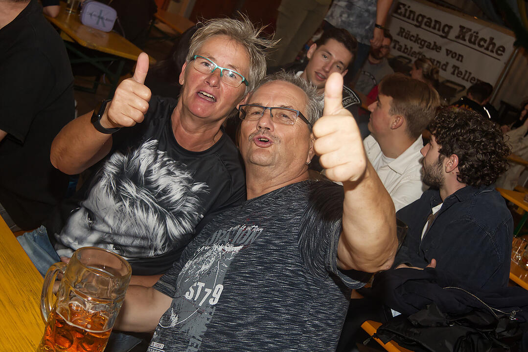 Beste Stimmung beim zweitgrößten Volksfest Bayerns