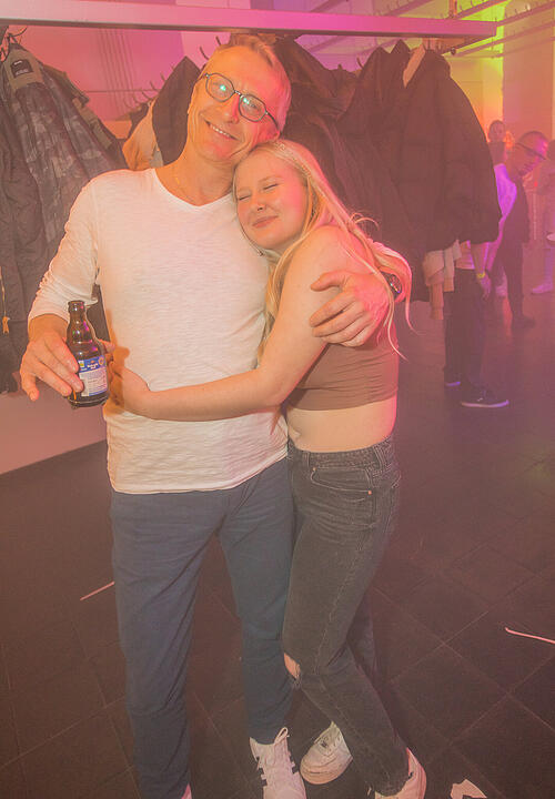 Nach dem einschlagenden Erfolg der ersten Kufa Club Night wurde ausgelassen die 2. Auflage gefeiert.