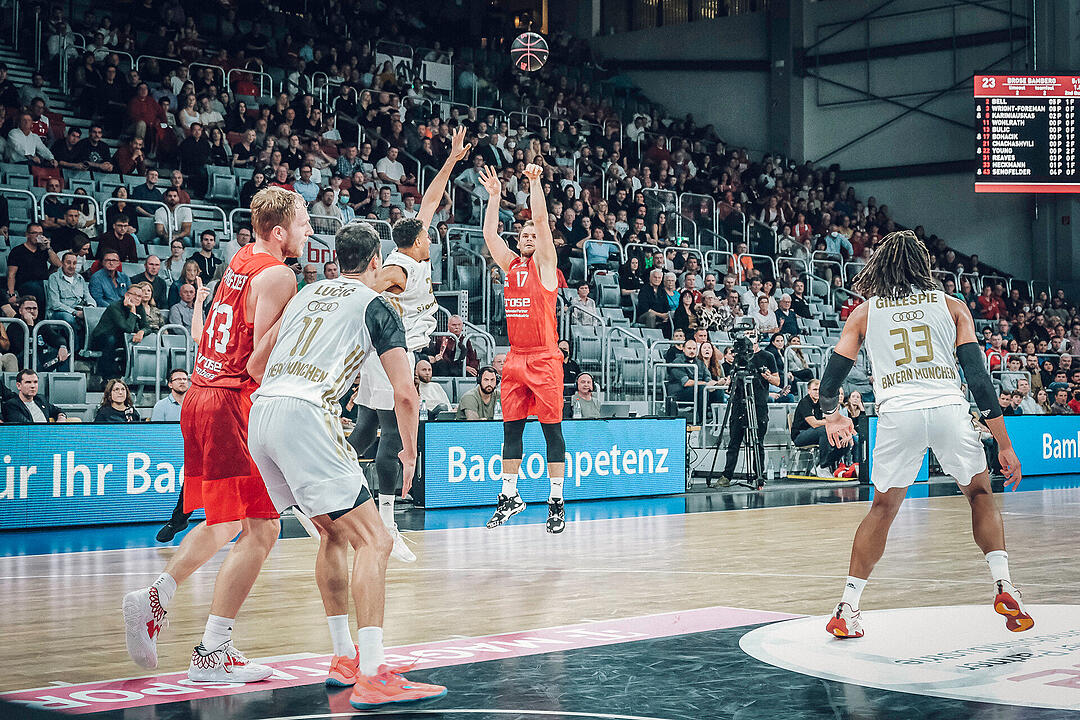 Impressionen vom Pokalachtelfinale