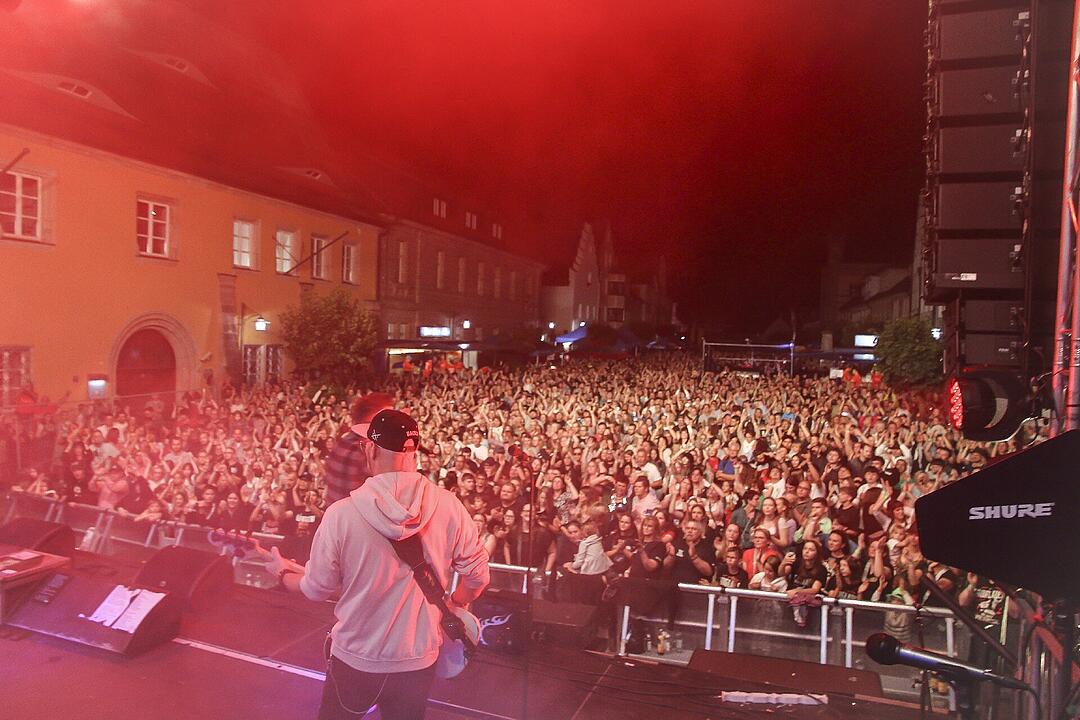 Troglauer - Heavy Volxmusic!