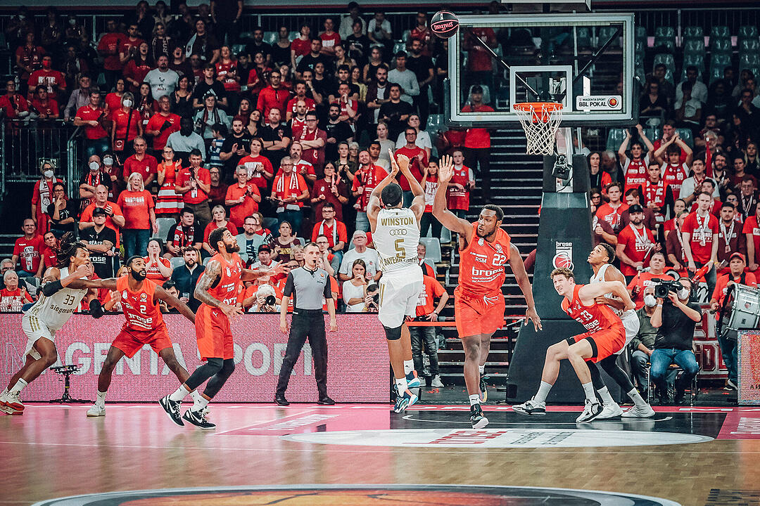 Impressionen vom Pokalachtelfinale
