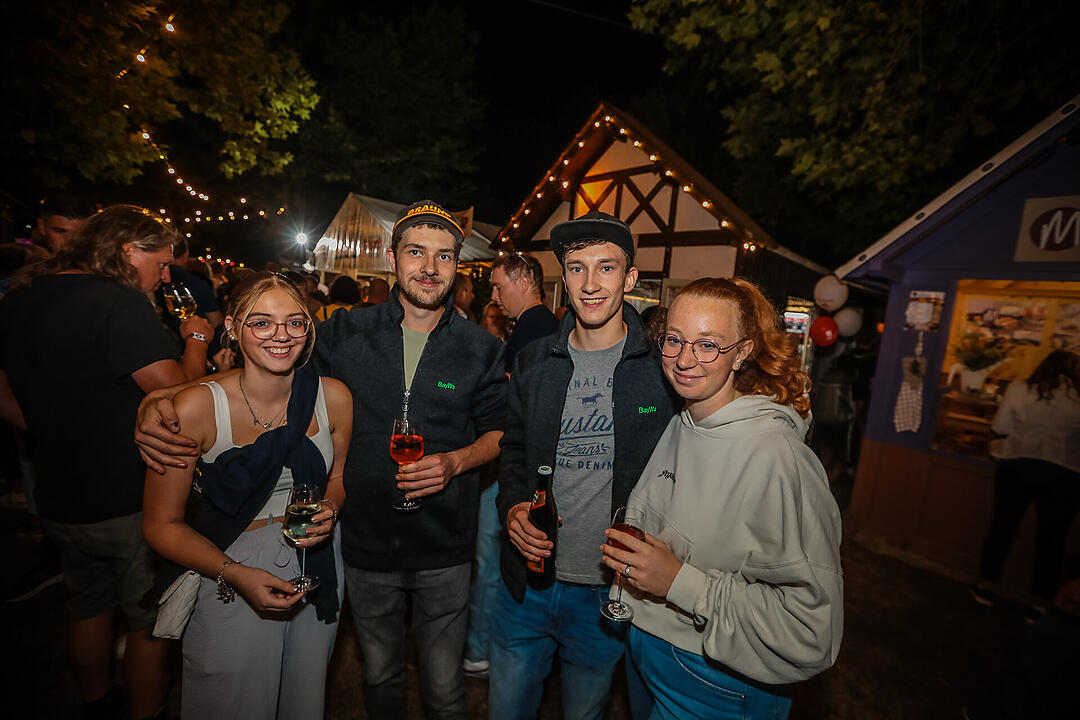 Impressionen vom größten Weinfest in Franken!
