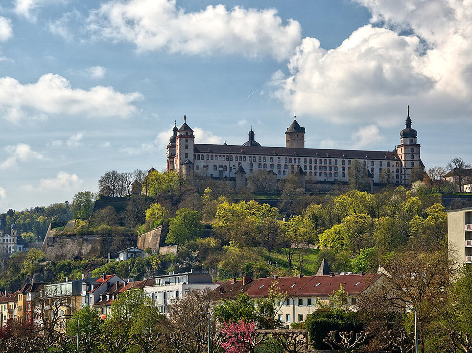 Festung Marienberg oberhalb des Mains in Würzburg
