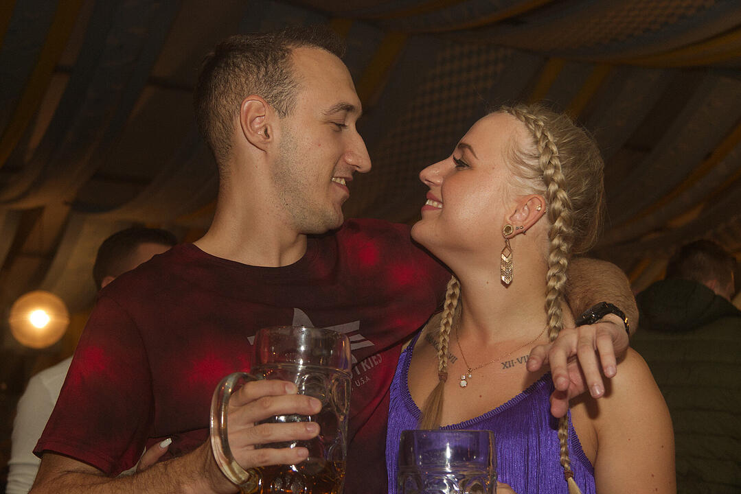 Beste Stimmung beim zweitgrößten Volksfest Bayerns