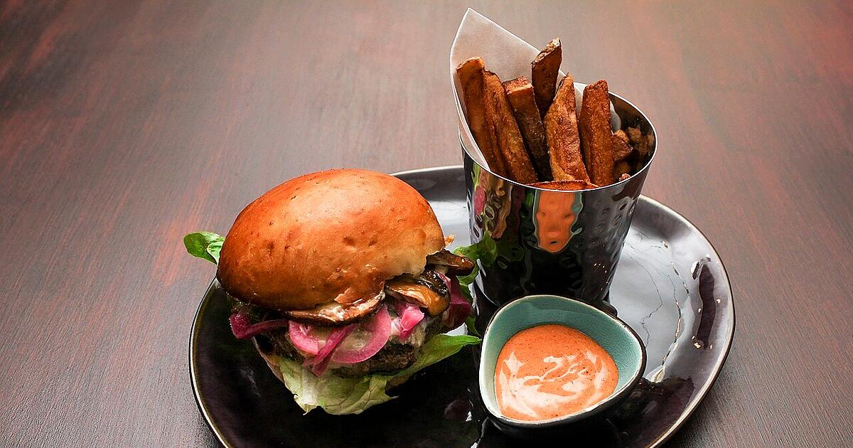 Pastinaken-Pommes mit Käsekruste: Tolle Low-Carb Alternative zu ...