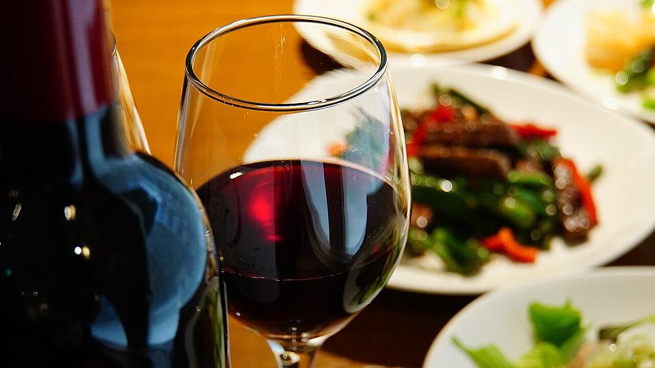 Gefrorener Wein kann beim Kochen nützlich sein.