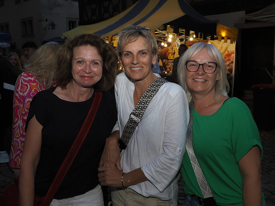 Aperitivo, Vino, Musica und mehr!