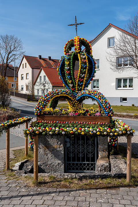 Osterbrunnen Teuchatz