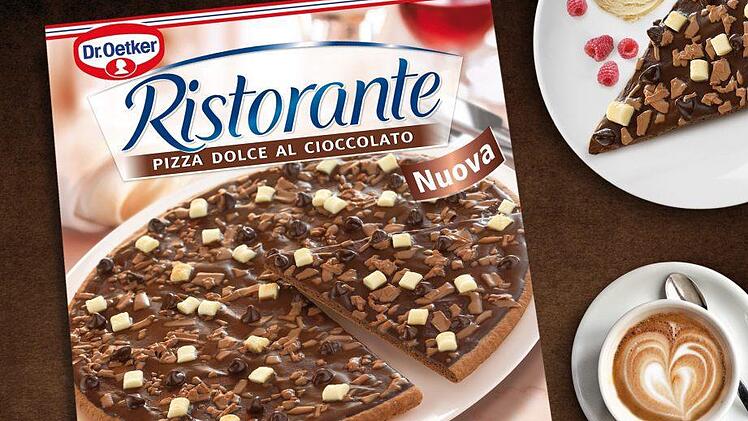 Eine Pizza aus Schokolade - damit will Dr. Oetker ab April in der Tiefkühltruhe im Supermarkt punkten. Nur ein Aprilscherz? Foto: PR