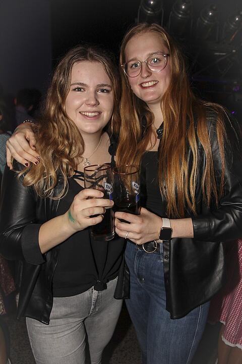 Klasse Party-Stimmung  am ersten Weihnachtsfeiertag