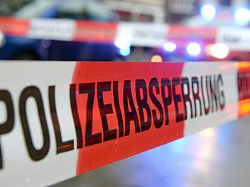 Bei einem bewaffneten Überfall auf eine Schule ist am Montag ein Amok-Alarm ausgelöst worden. Eine Mitarbeiterin wurde verletzt. Symbolfoto: Christopher Schulz