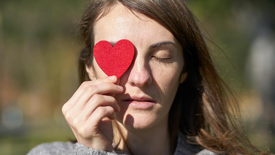 Mit unseren Tipps kann Valentinstag auch für Singles richtig cool werden.